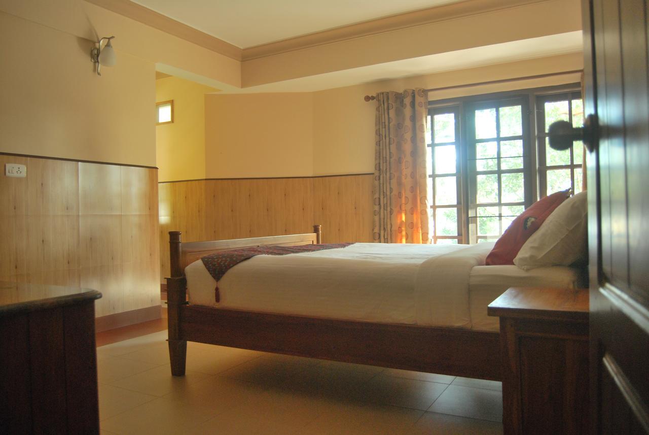 T Cherry Villa Мунар Екстериор снимка