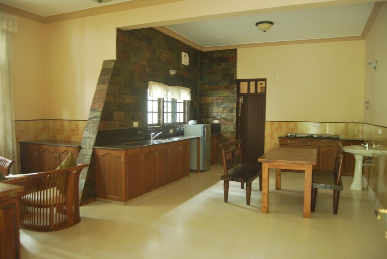 T Cherry Villa Мунар Екстериор снимка