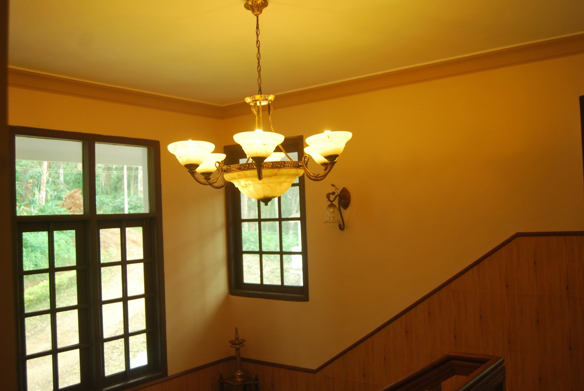 T Cherry Villa Мунар Екстериор снимка