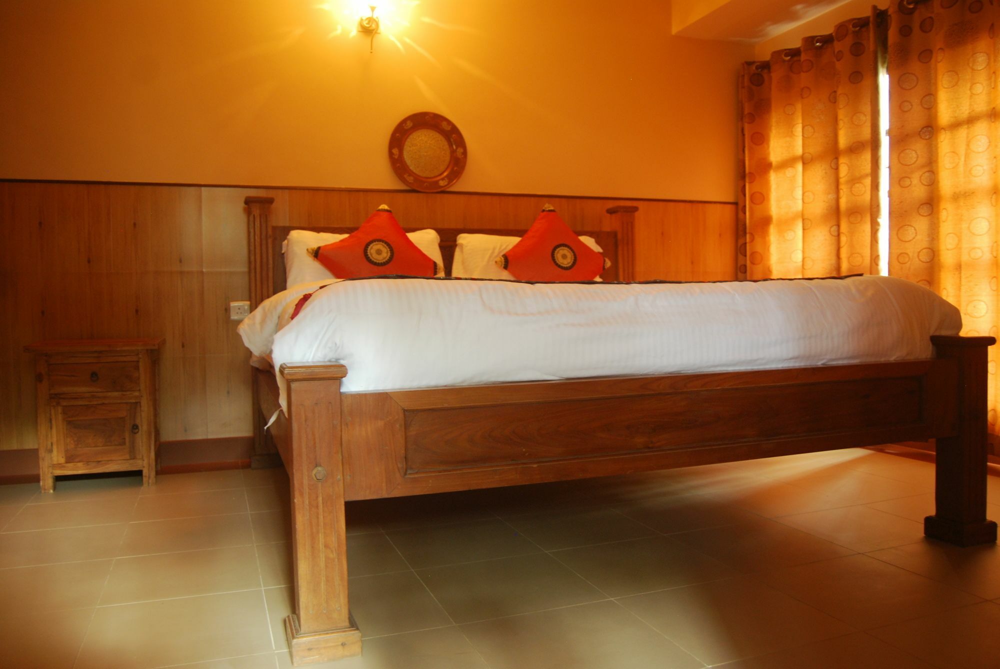 T Cherry Villa Мунар Екстериор снимка